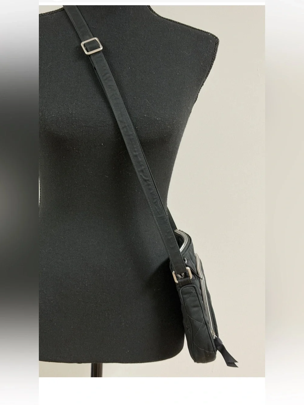 Vera Bradley Little Hipster Black Crossbody Microfiber Classic
